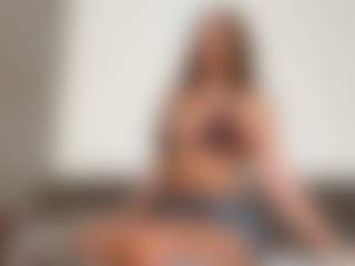 Live cam show with Carolina - Asshole Brown Hair on Camsoda