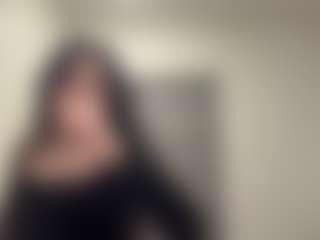 Izabel's Live Sex Cam Show