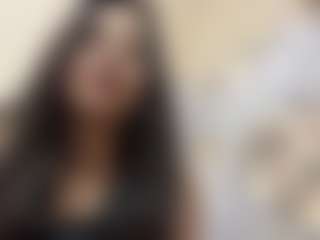 Live cam show with Li - Brown Hair on Camsoda