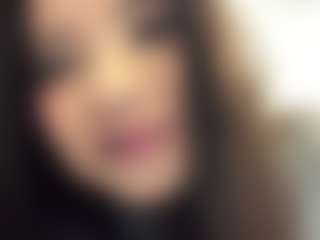 Live cam show with Li - Average on Strip Flash - Live Sex Shows