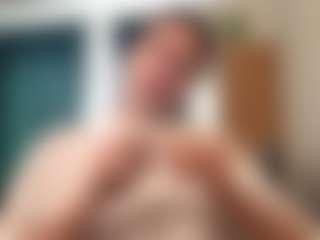 Live cam show with Roxy - New Brown Eyes on sexylive.show