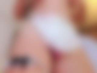 KiimTyler's Live Sex Cam Show