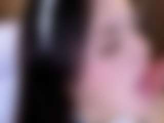 KiimTyler's Live Sex Cam Show
