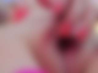 KiimTyler's Live Sex Cam Show