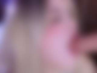 KiimTyler's Live Sex Cam Show