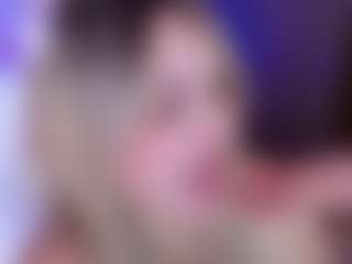 KiimTyler's Live Sex Cam Show