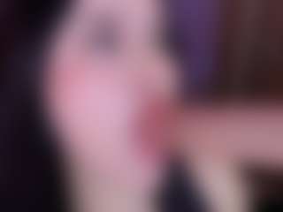KiimTyler's Live Sex Cam Show