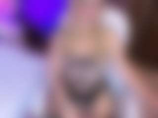 KiimTyler's Live Sex Cam Show