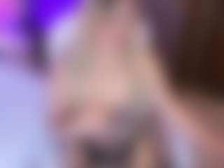 KiimTyler's Live Sex Cam Show