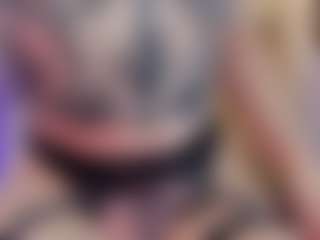 KiimTyler's Live Sex Cam Show