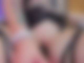 KiimTyler's Live Sex Cam Show