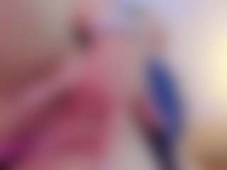 KiimTyler's Live Sex Cam Show