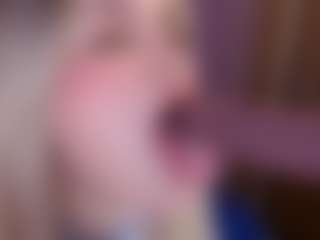 KiimTyler's Live Sex Cam Show