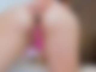KiimTyler's Live Sex Cam Show