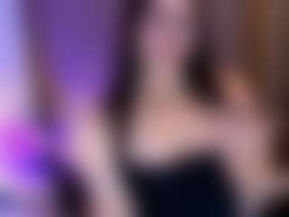 Live cam show with KiimTyler - Wet on Milf Play