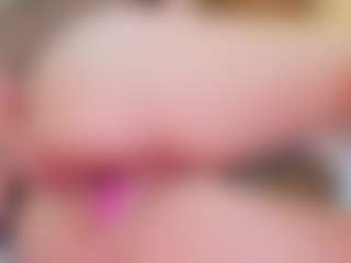 KiimTyler's Live Sex Cam Show