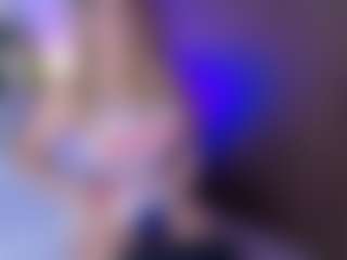 KiimTyler's Live Sex Cam Show