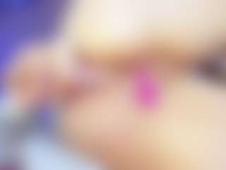 KiimTyler's Live Sex Cam Show