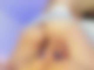 KiimTyler's Live Sex Cam Show