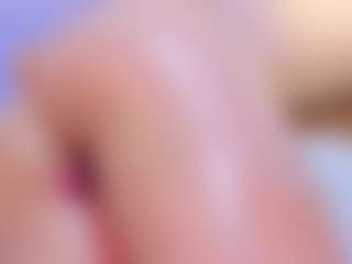 KiimTyler's Live Sex Cam Show