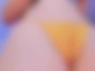 Live cam show with KiimTyler - Lovense Brown Hair on Camsoda