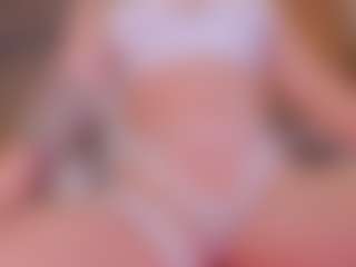 KiimTyler's Live Sex Cam Show