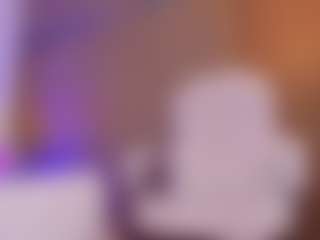 KiimTyler's Live Sex Cam Show