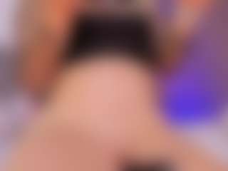 KiimTyler's Live Sex Cam Show