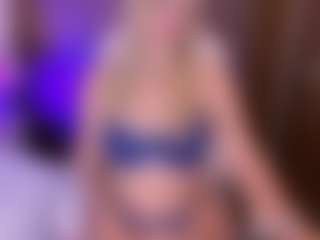 KiimTyler's Live Sex Cam Show