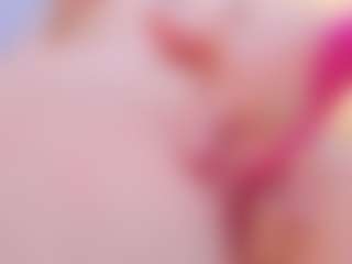 KiimTyler's Live Sex Cam Show