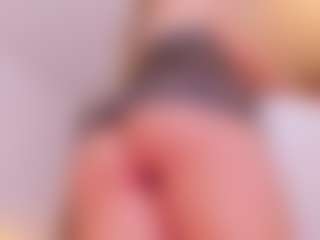 KiimTyler's Live Sex Cam Show