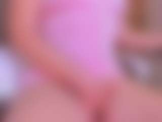 KiimTyler's Live Sex Cam Show