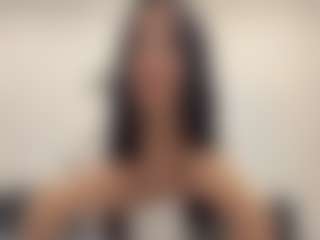 Live cam show with Emily - Petite Young Adult on Camsoda