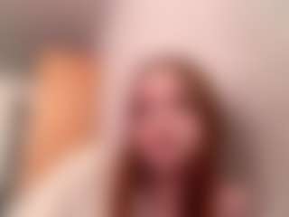 Live cam show with LydiaGrzybowski - Brown Hair Petite on Camsoda
