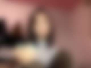 Live cam show with MadieBazzel - Lush Brown Hair on Camsoda