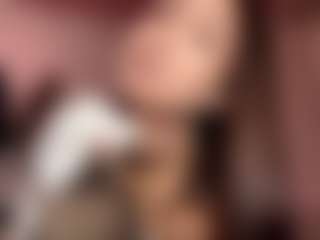 MadieBazzel's Live Sex Cam Show