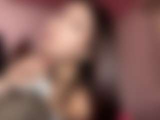 MadieBazzel's Live Sex Cam Show