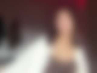 MadieBazzel's Live Sex Cam Show