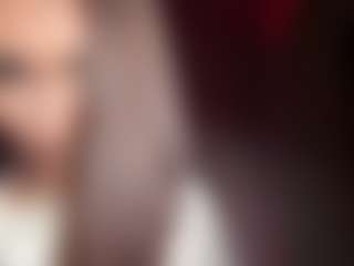 Live cam show with MadieBazzel - Brown Eyes Teen (18+) on Camsoda