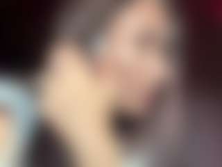 MadieBazzel's Live Sex Cam Show
