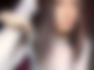 Live cam show with MadieBazzel - Big Ass Teen (18+) on Mixed Magazine Live