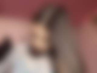 MadieBazzel's Live Sex Cam Show
