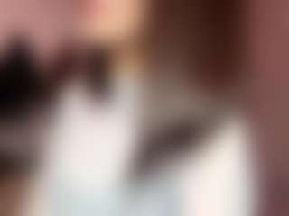 MadieBazzel's Live Sex Cam Show