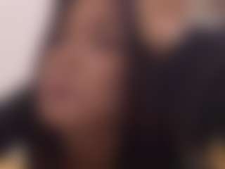 Live cam show with MadieBazzel - College on Hubzter Live