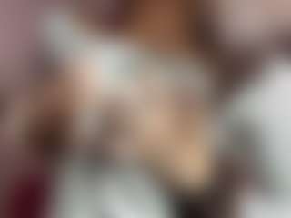 MadieBazzel's Live Sex Cam Show