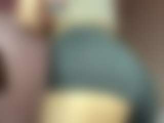 MadieBazzel's Live Sex Cam Show