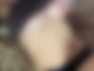 Live cam show with MadieBazzel - Drinking on slutload