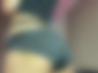 Live cam show with MadieBazzel - Teen (18+) on intimatelivegirls.com