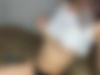 MadieBazzel's Live Sex Cam Show