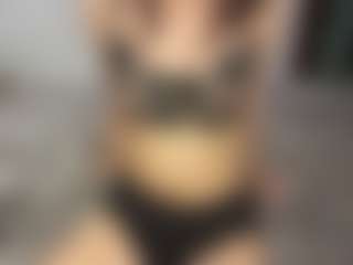 Live cam show with MadieBazzel - Ahegao on sexylive.show